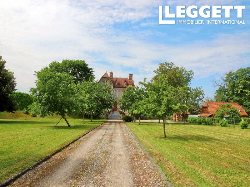 Property photo 1 of 10