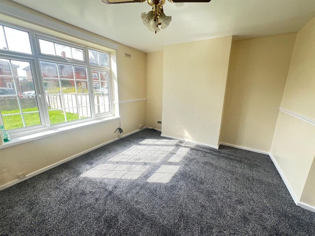 Property photo 2 of 9 Webster -2.Jpg