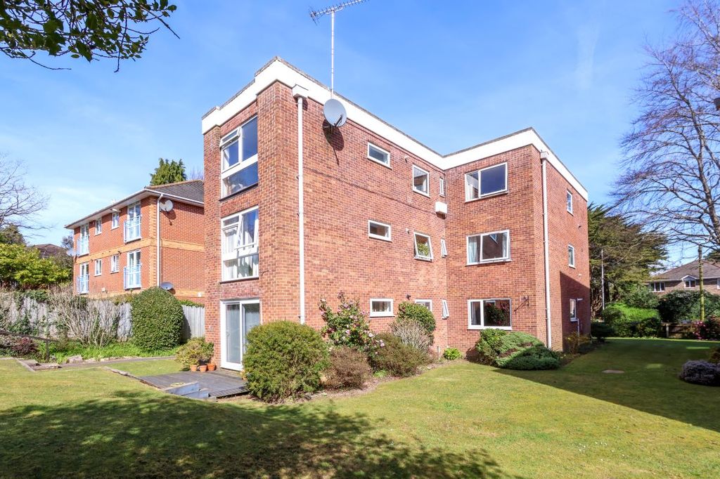 Property photo 2 of 13