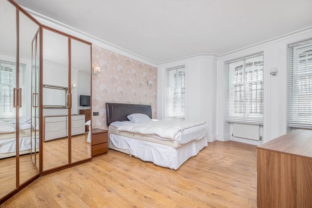 Property photo 3 of 14 Bedroom One