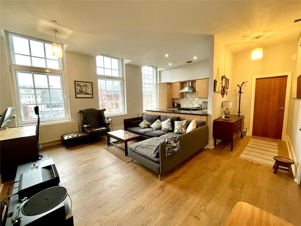 Property photo 2 of 12 Picture No. 15