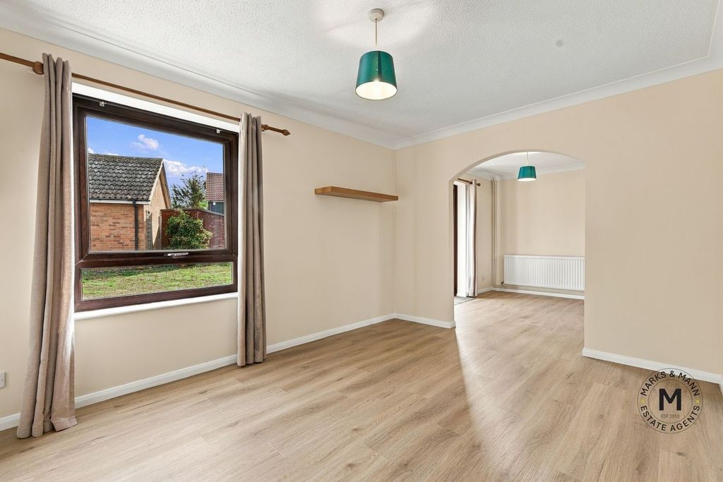 Property photo 3 of 15