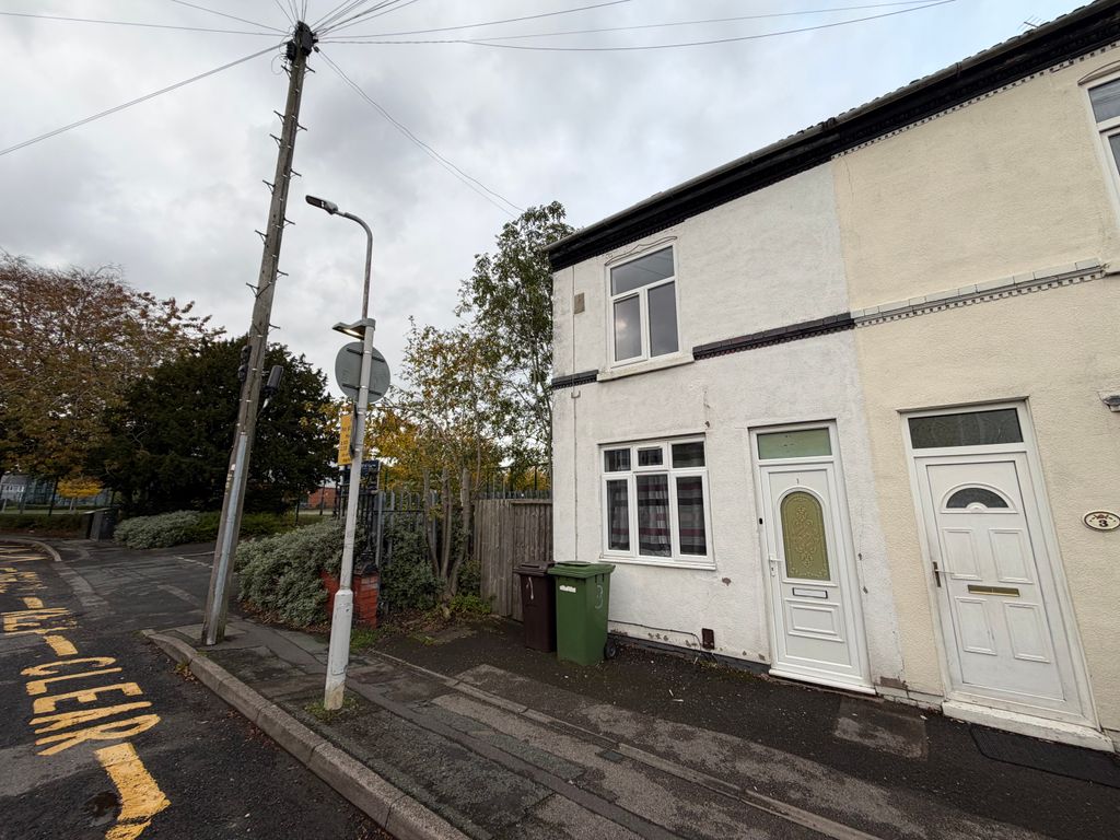 Property photo 2 of 11