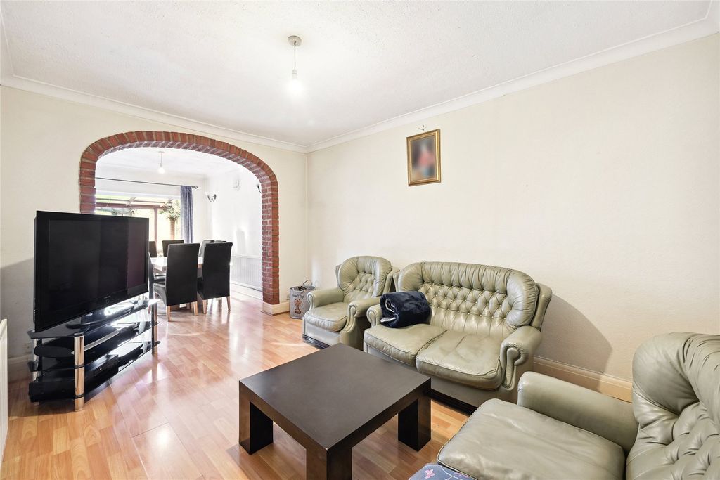 Property photo 3 of 15 Picture No. 06
