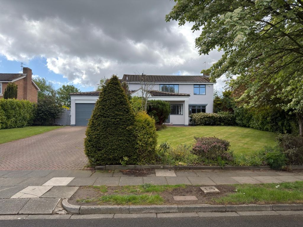 Property photo 1 of 27 A2A30Dad-Ec59-41A0-B82c-58880E468976
