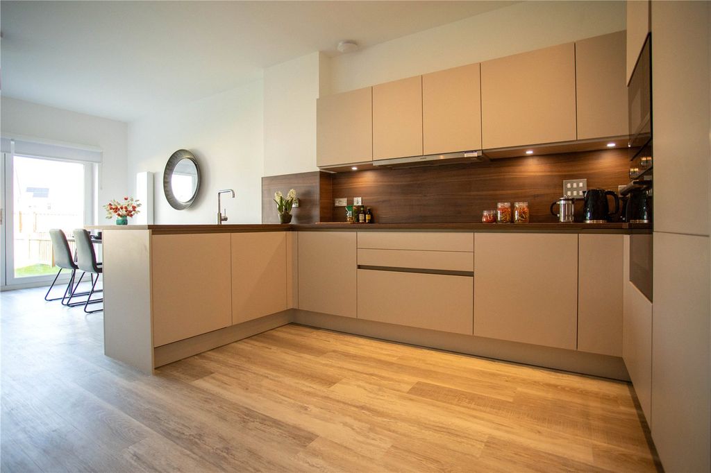 Property photo 3 of 20 Picture No. 42