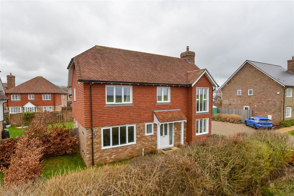 Property photo 1 of 21 External (Web)