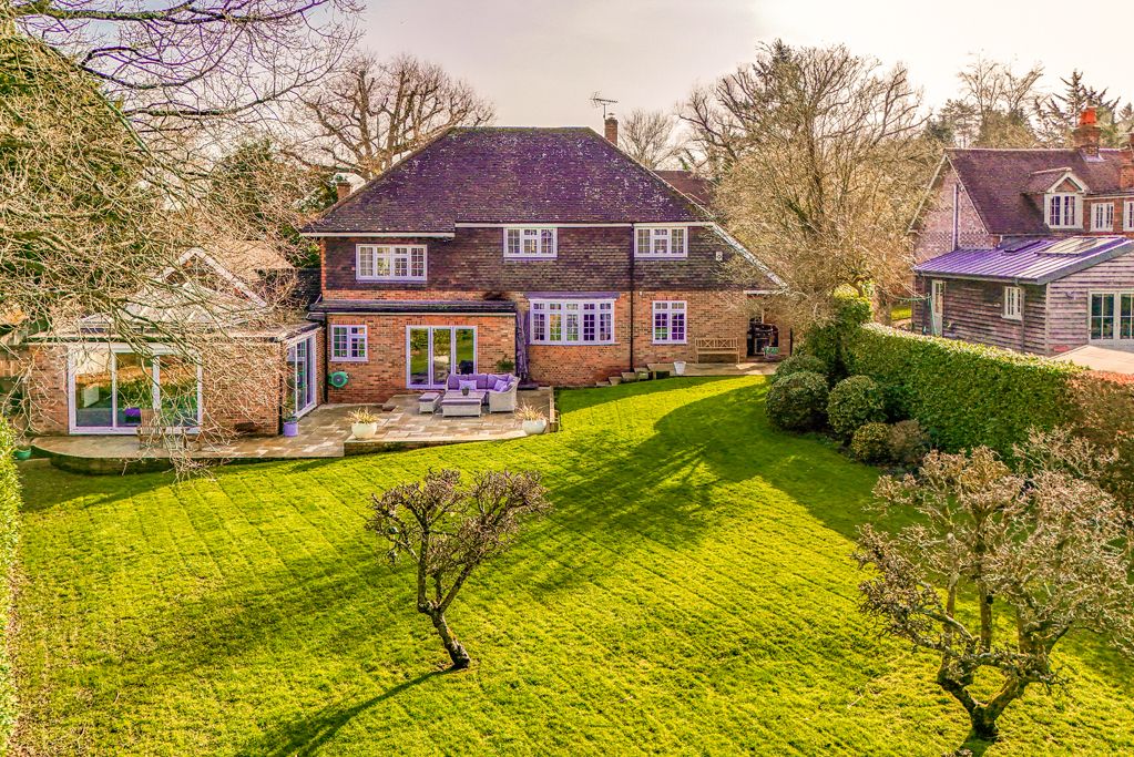 Property photo 3 of 25