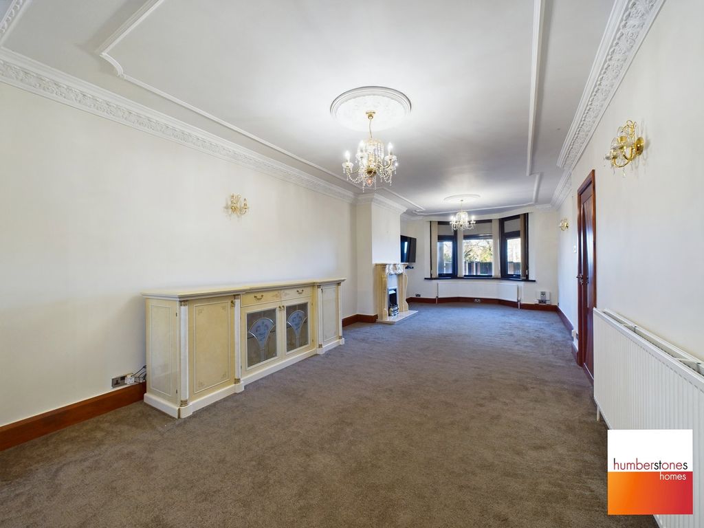 Property photo 2 of 51