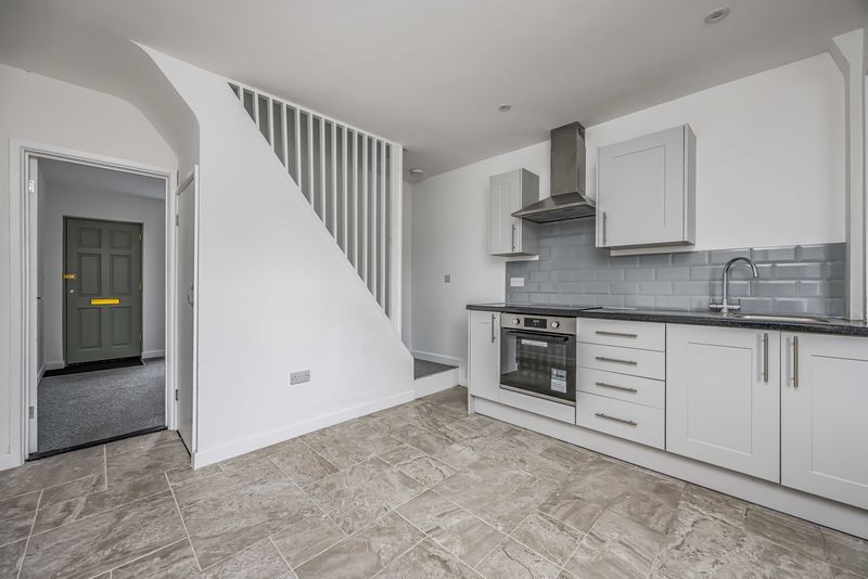 Property photo 3 of 15 Photo 25