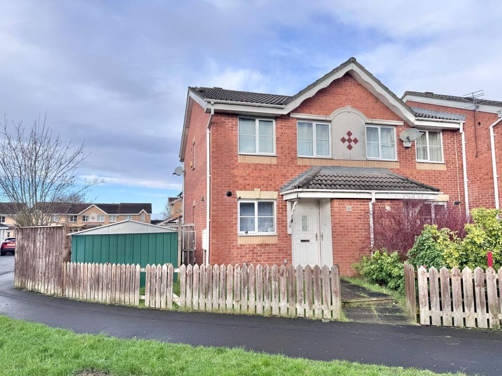 Property photo 1 of 11 Front