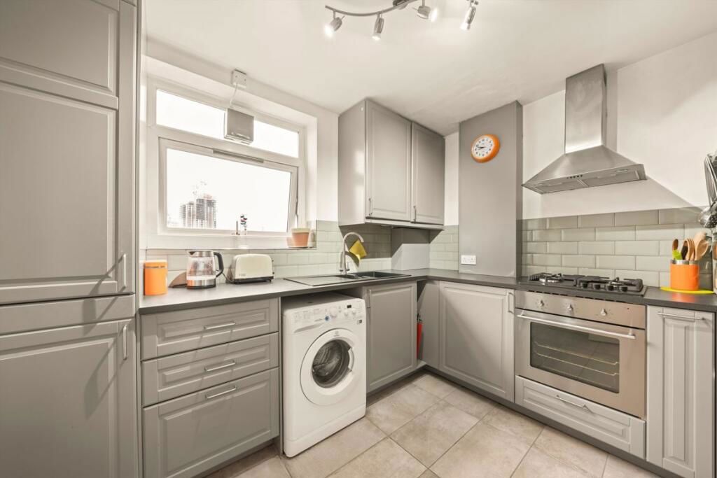 Property photo 3 of 6