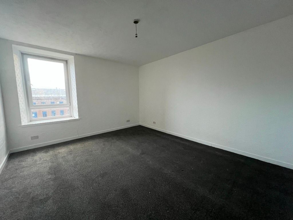 Property photo 2 of 7 Photo 2