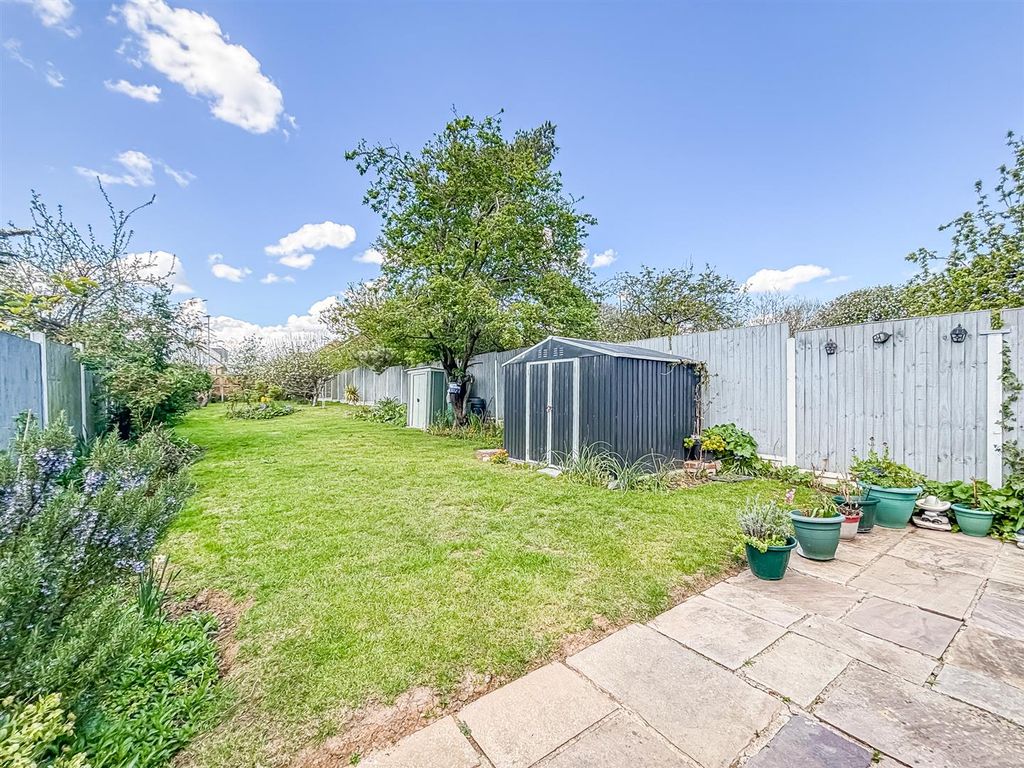 Property photo 3 of 15
