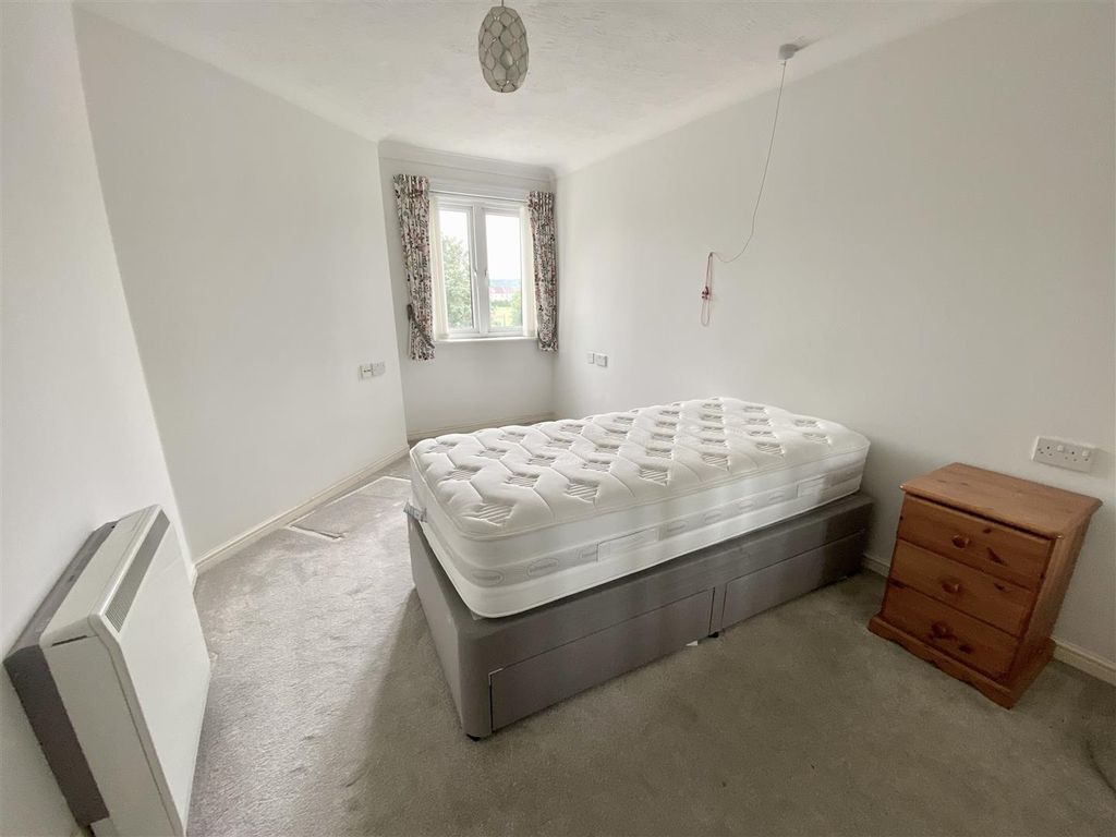 Property photo 1 of 8 Img_5449.Jpg