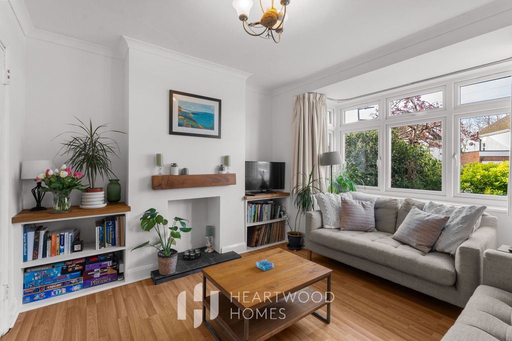 Property photo 1 of 24