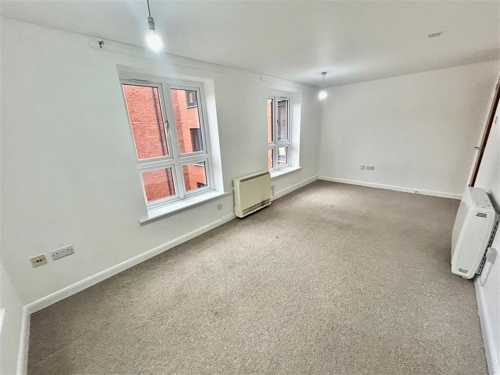 Property photo 3 of 8 Image