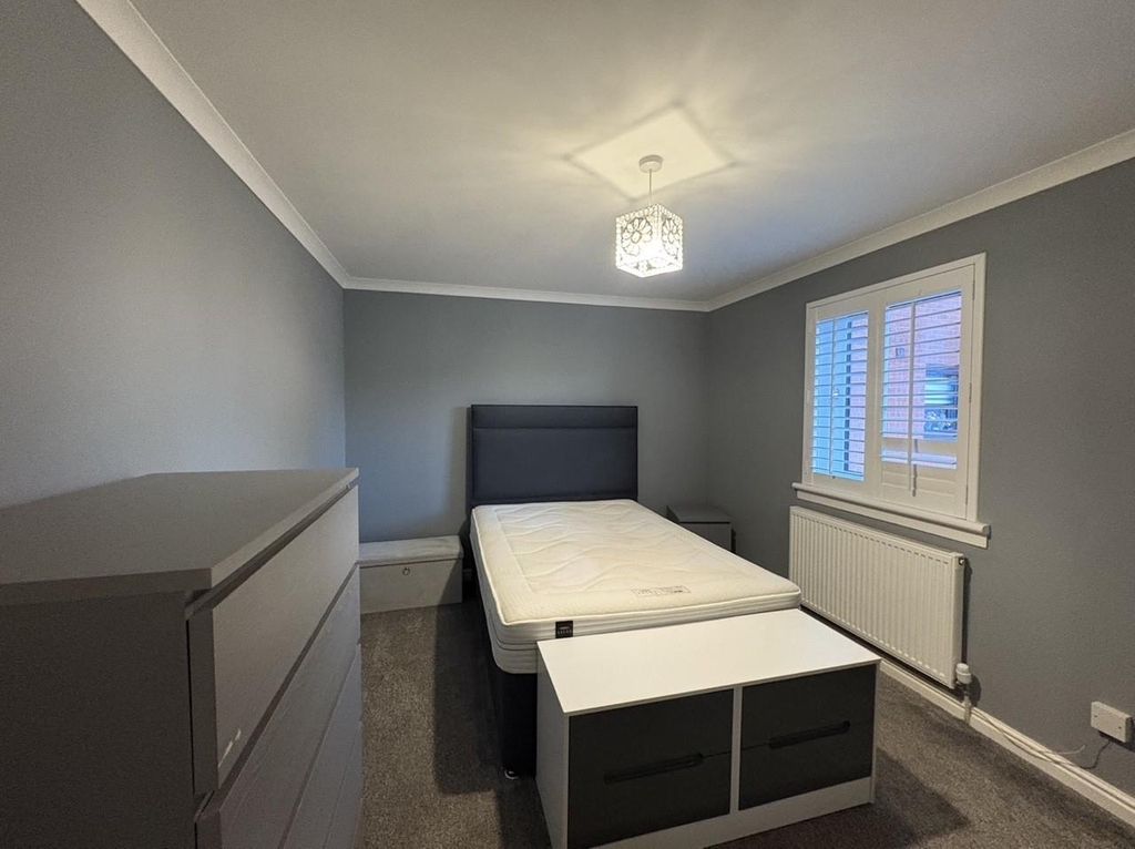 Property photo 2 of 7 2F.Jpg