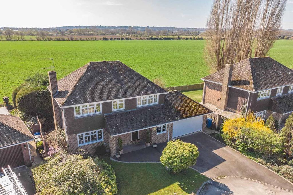 Property photo 1 of 30