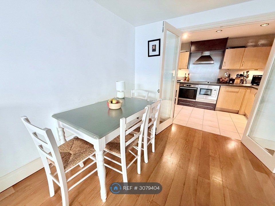 Property photo 3 of 4