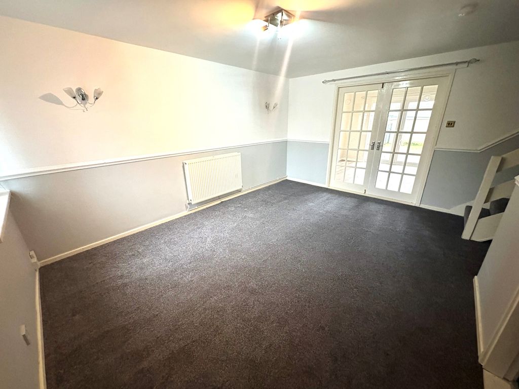 Property photo 2 of 22 Image