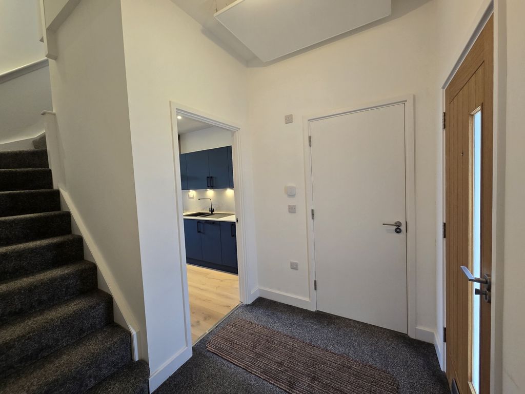 Property photo 2 of 20 Image 2