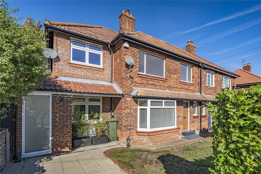 Property photo 1 of 25 Picture No. 44