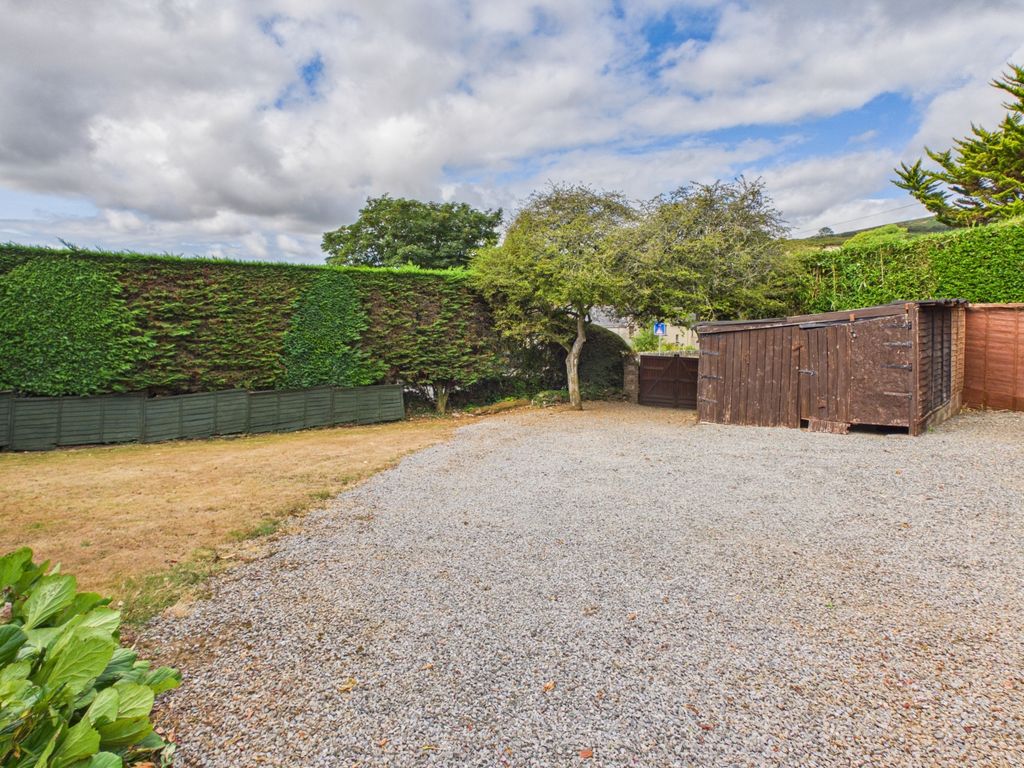 Property photo 3 of 16 Wood Park
