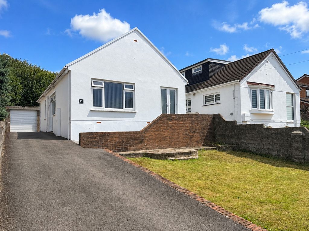 Property photo 1 of 24
