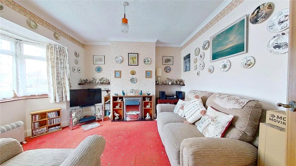 Property photo 3 of 9 Picture No. 06