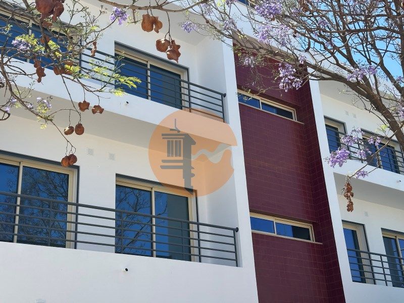 Property photo 1 of 39