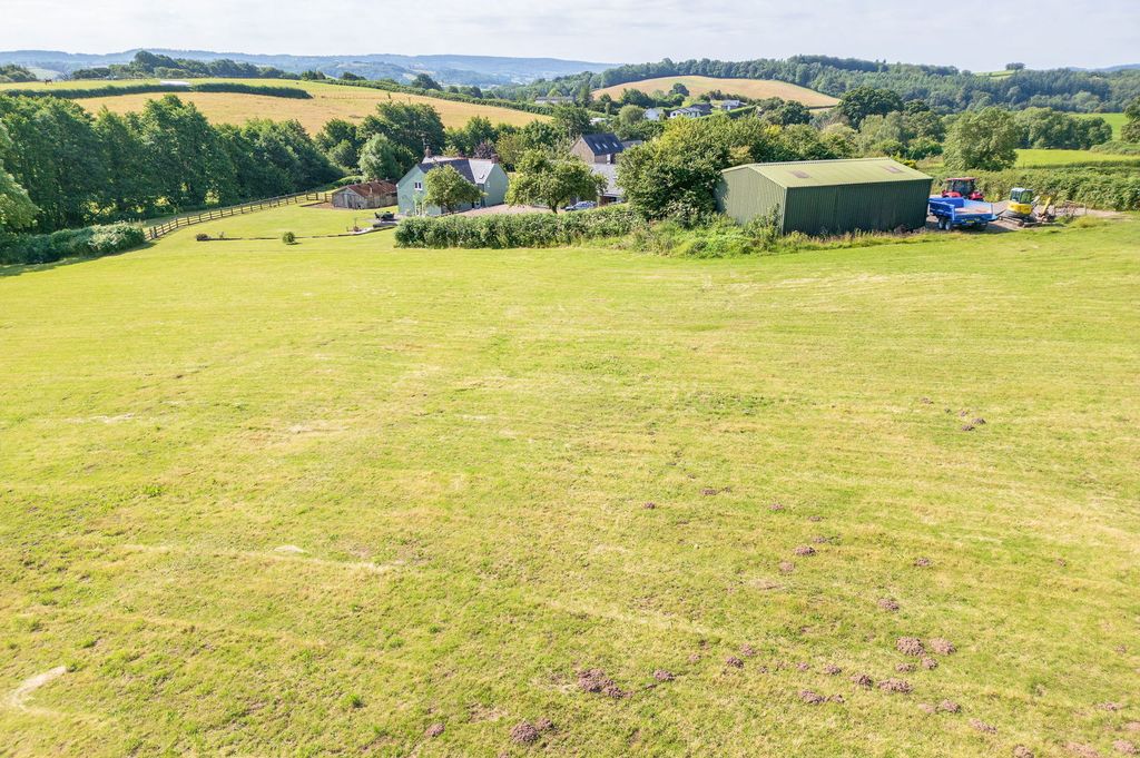 Property photo 2 of 55