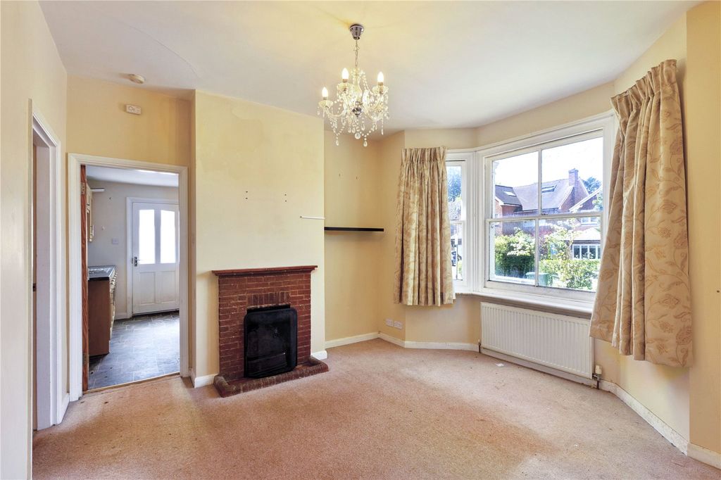 Property photo 3 of 10 Sitting Room
