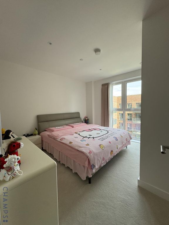 Property photo 1 of 14 2 Bed Flat For Sale Banks Road, London Se3