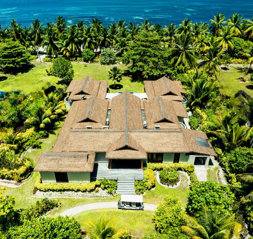 Property photo 3 of 44
