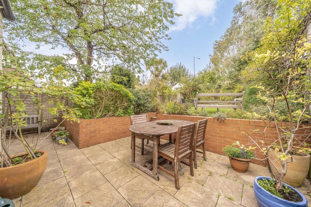 Property photo 3 of 13