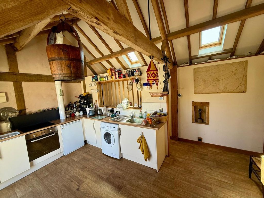 Property photo 3 of 23