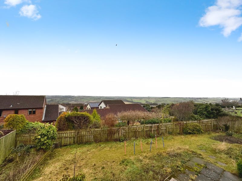 Property photo 2 of 17 Photo 11