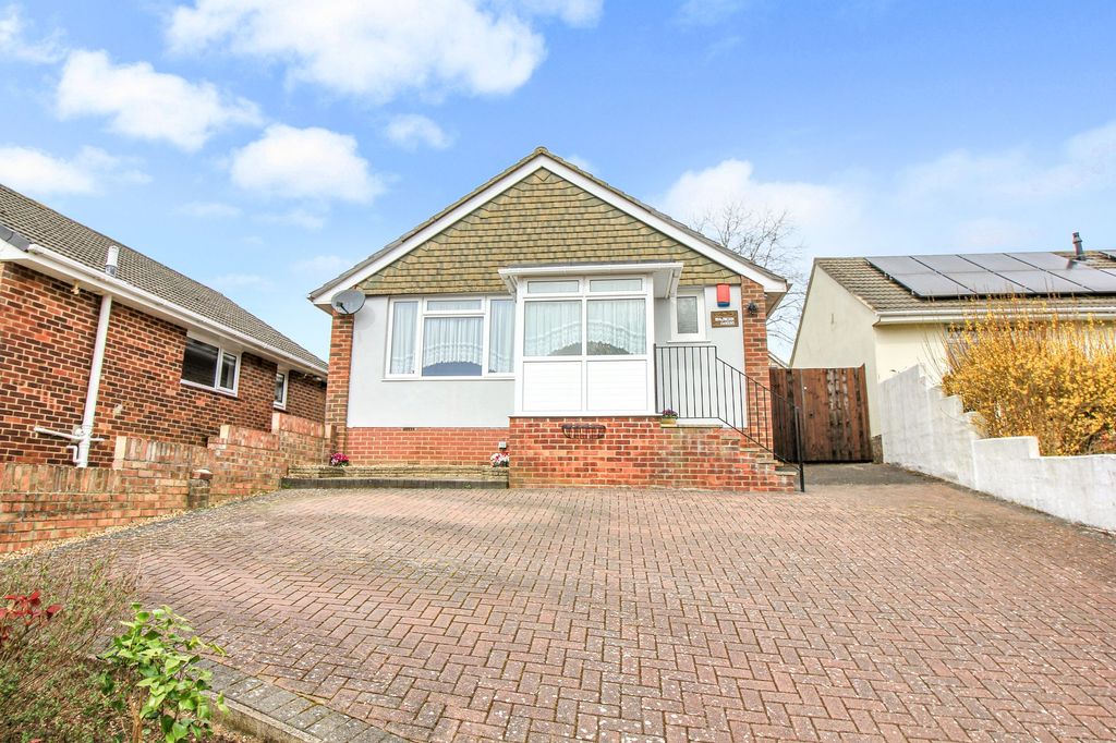 Property photo 1 of 15