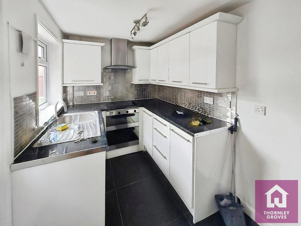 Property photo 2 of 17 Picture No. 28