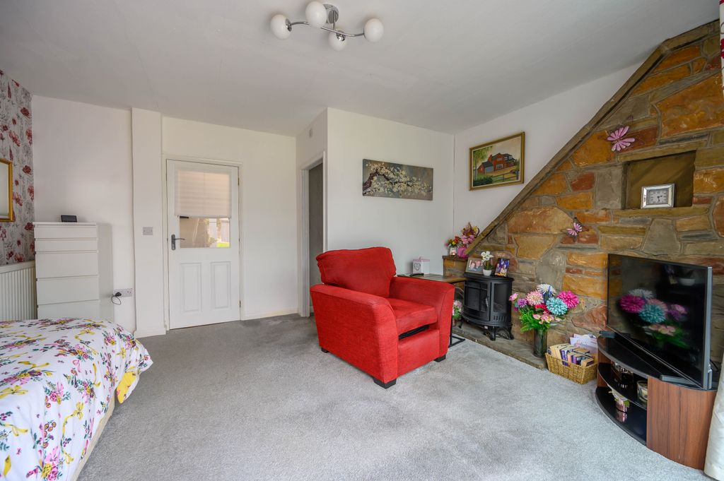 Property photo 3 of 22 Dsl_9754-Hdr