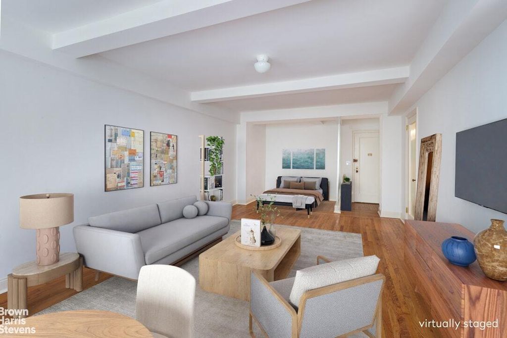 Property photo 3 of 8 <Alttext/>