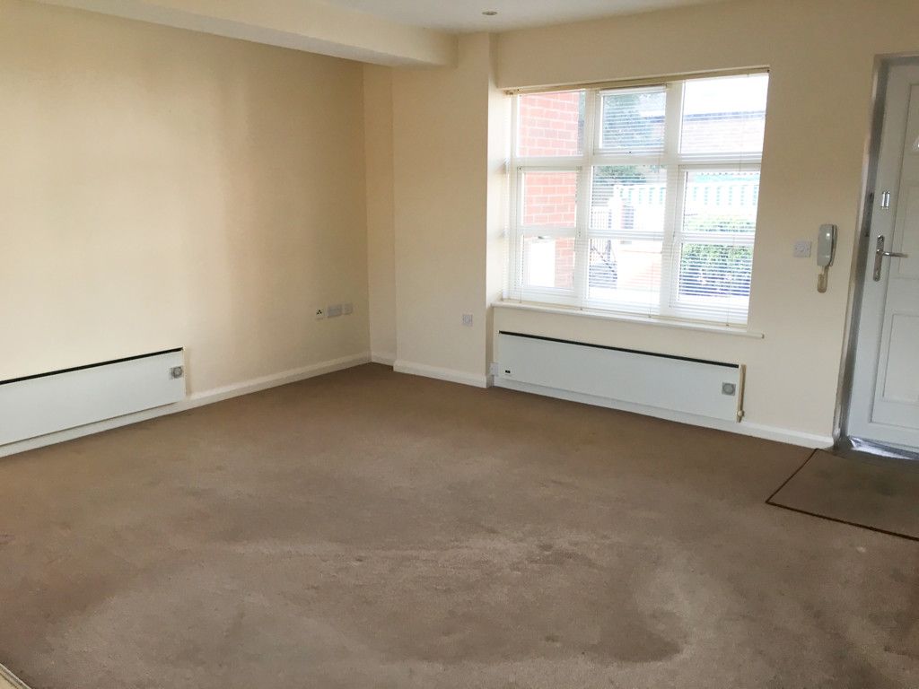 Property photo 2 of 11 Photo 11