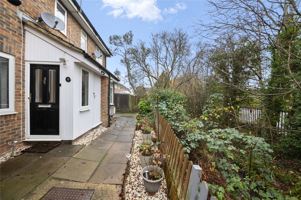 Property photo 3 of 10 Picture No. 13