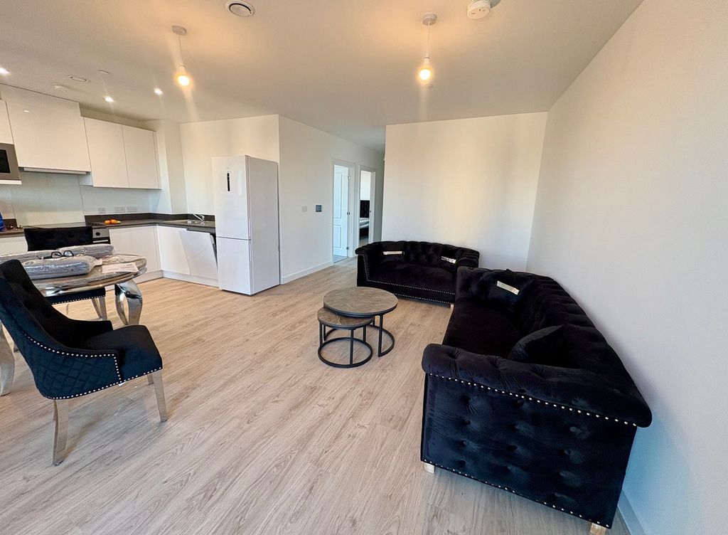 Property photo 2 of 8 View