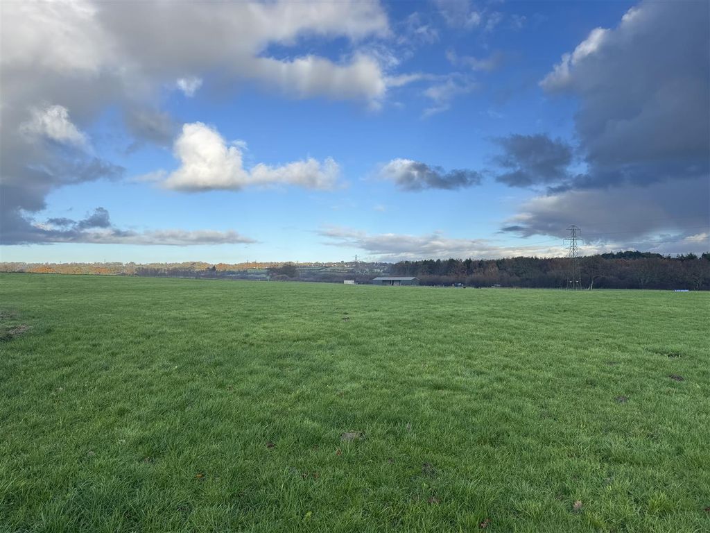 Property photo 1 of 10 Land At Organford