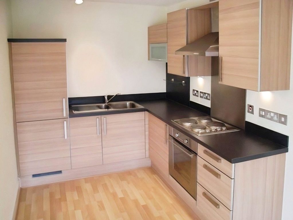 Property photo 2 of 6 Picture No. 10