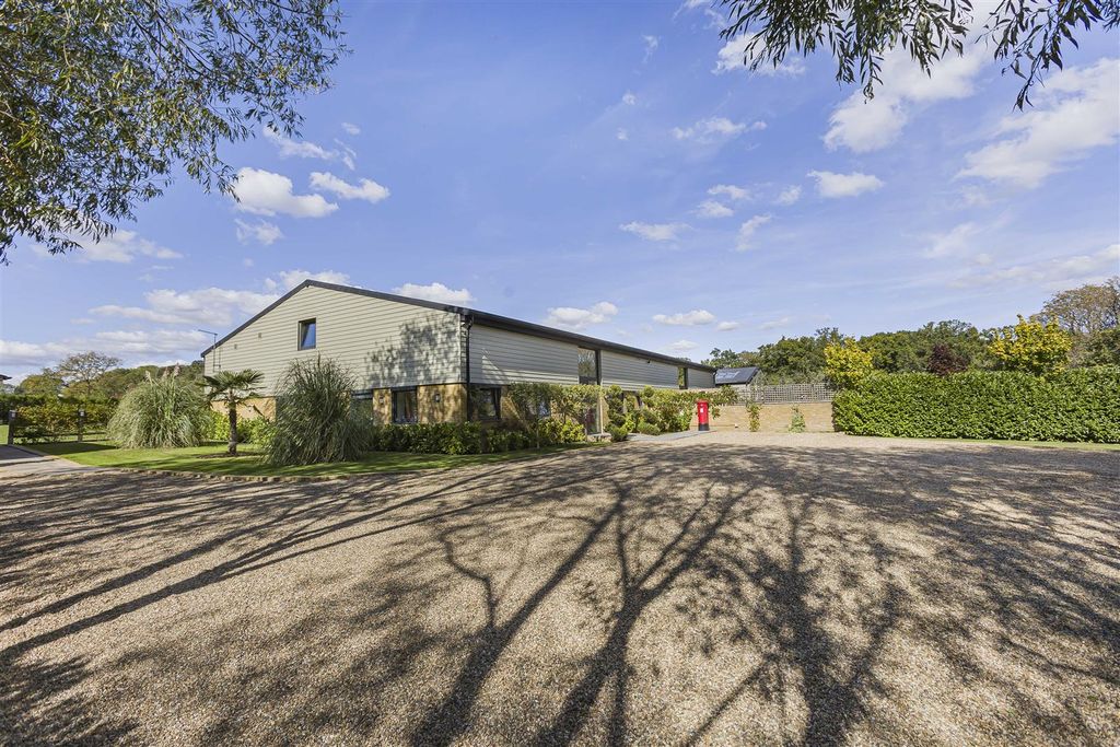 Property photo 3 of 47 45_64338.Jpg