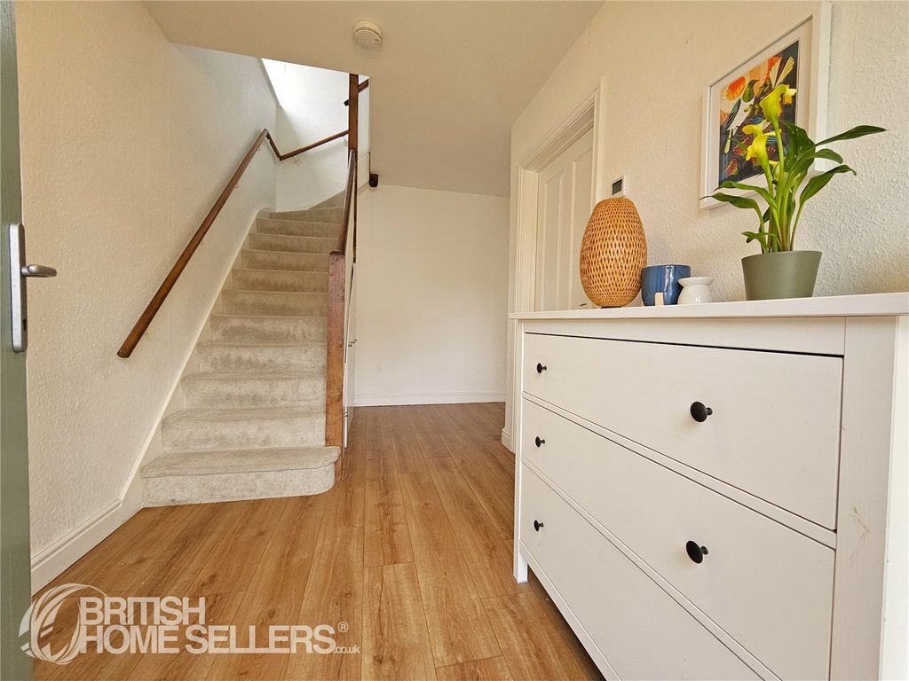 Property photo 2 of 20 Picture No. 06