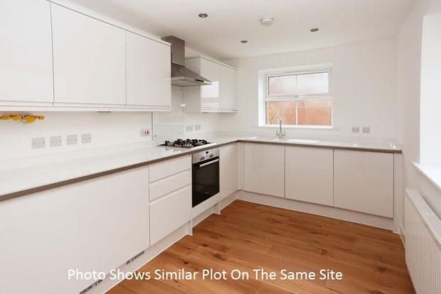 Property photo 3 of 10 4664594